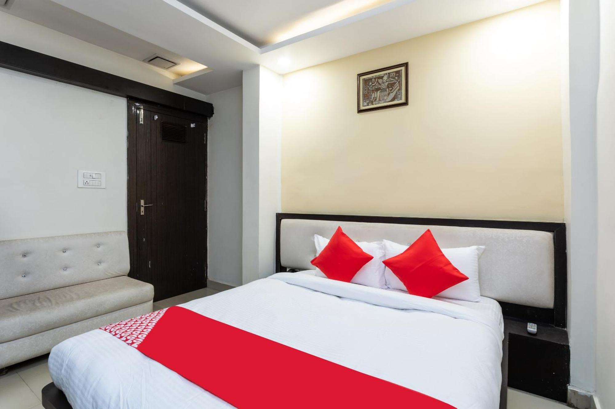Spot On Hotel Trishla Bhopál Kültér fotó